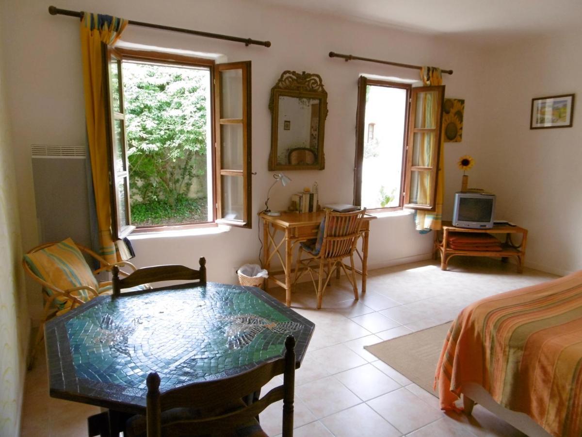 Bed and Breakfast Le Val Léron Valaurie Exterior foto